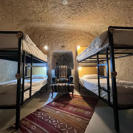 Guest house Center Cave *